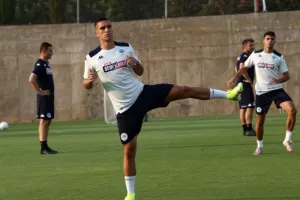 Θέλει δανεισμό με οψιόν αγοράς η Βέιλε για Καμπετσή