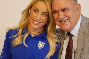 Ο ΚΟΑ εύχεται καλή επιτυχία στην Καρολίνα Πελενδρίτου