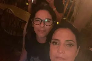 Ξεφάντωμα και ο Τιμούρ με πούρο! (βίντεο/φώτος)
