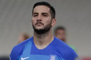 Corriere dello Sport: "Ο Μανωλάς έκανε την επιλογή της ζωής του με τον Ολυμπιακό, οι διαπραγματεύσεις εξελίσσονται καλά"