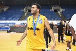 Oι δύο νέοι αρχηγοί της ΑΕΚ BC