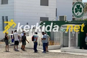 Ουρά... στην Παπανικολή οι Ομονοιάτες (φώτος kerkida.net)