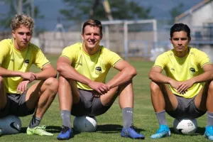 Ευχές από την τριάδα