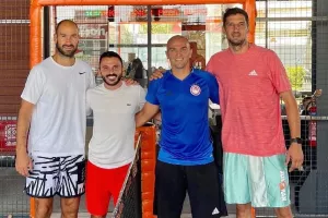  Για padel με Καμπιάσο και Βούκσεβιτς o Σπανούλης
