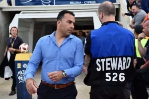 Κορυφή με τον ΑΠΟΕΛ!