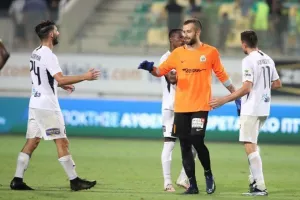 Πρεμιέρα με… γκέλα για την ΑΕΚ! (φώτος) 
