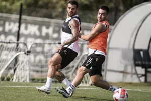ΠΑΟΚ: «Επιχείρηση» Ριέκα - Δεν την γλίτωσαν Καντουρί, Τσιγγάρας 