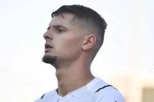 Απόλλων/Νεότερο με Χαμάς