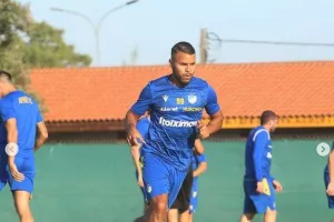 Το "99" του ΑΠΟΕΛ