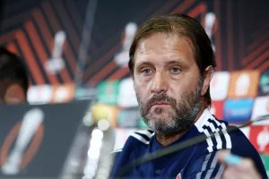 Μαρτίνς: "Εκτός ο Εμβιλά, μόνος στόχος του Ολυμπιακού η νίκη"