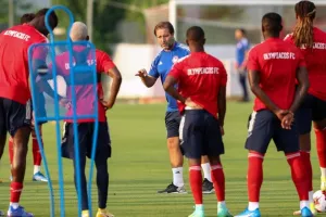 Συνεχίζονται τα σενάρια για ενίσχυση στον Ολυμπιακό