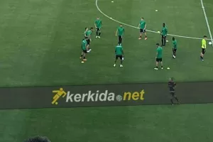Εντεκάδα με Μποβέδα ο Πετράκης! 
