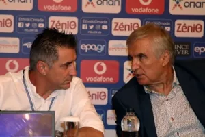 "Ντόμπρος και μπεσαλής ο Ζαγοράκης, λυπάμαι για την απόφασή του"