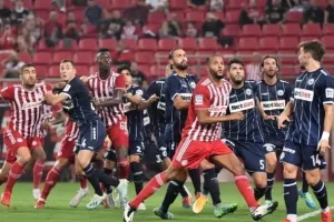 Πρεμιέρα με γκέλα για τον Ολυμπιακό