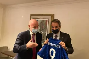 Συνάντηση Μητσοτάκη-Iνφαντινο στη Νέα Υόρκη
