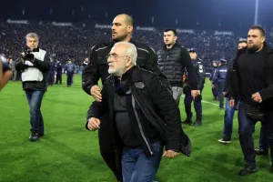 Νέα αναβολή στη δίκη Ιβάν Σαββίδη για την εισβολή με όπλο στην Τούμπα