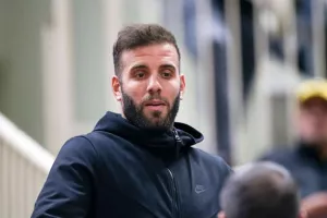 Στο πλευρό των διανομέων ο άσος της ΑΕΚ