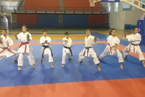 Η μεγαλύτερη αποστολή Καράτε που έγινε ποτέ με πέραν των 150 ατόμων