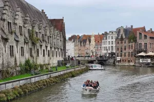 "Ταξίδι" στην πανέμορφη Γάνδη (φώτος)