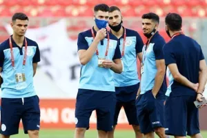 ΦΩΤΟΣ/Πηγαδάκια πριν την προθέρμανση