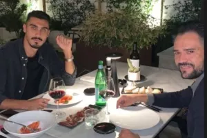 Άλεξ για Καρώ