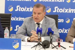 Σχόλιο για "Πούρσα" - "Στεναχωρηθήκαμε, το προηγούμενο βράδυ πήρα την απόφαση"