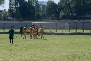 Τριάρα στην πρεμιέρα για το ΑΠΟΕΛ Κ19