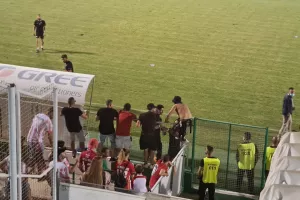 Πανηγύρισαν για τη Σαλαμίνα, τραγούδησαν για την Αμμόχωστο! (βίντεος)