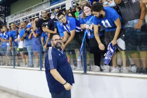 Έτσι και με Δόξα