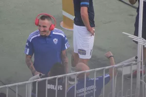 Ξεχώρισε!! 