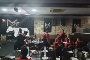 Ξενοδοχείο πριν το ματς (φώτος)