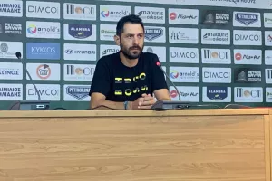 Πετράκης: "Ευχαριστούμε τον κόσμο, κάναμε ένα καλό παιχνίδι"