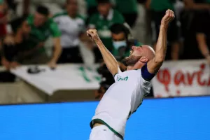 “Πίστη για τη νίκη, ΠΑΘΟΣ για τη φανέλα!” 