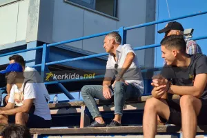 Στο γήπεδο για... δουλειά