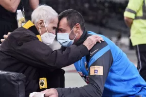 Το γκολ του Αραούχο και οι εκδηλώσεις αγάπης στον Σεραφείδη (παρακάμερα)