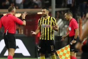 Κλάτενμπεργκ: «Οφσάιντ το γκολ της ΑΕΚ με ΠΑΟΚ»