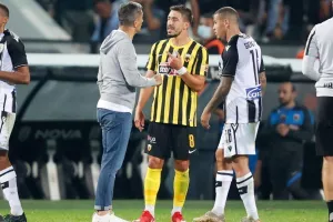Ανέβηκαν οι τόνοι ανάμεσα σε Σιμόες και Λουτσέσκου