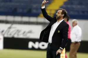 Μάντζιος: «Δεν αμφισβητήθηκε ποτέ το ρόστερ μας»