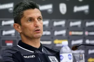 Λουτσέσκου: «Θέλω σαν τρελός την πρωτιά και την απευθείας πρόκριση στο Conference League»