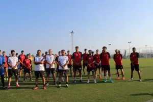 Αγιασμός και... αντίστροφη μέτρηση (φώτος)