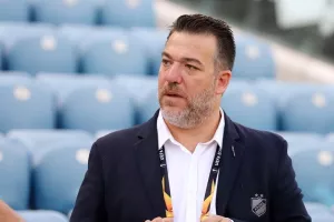 Πετεβίνος/"Ο ΑΠΟΕΛ το κατάφερε και αυτό" (Ανακοίνωση για το FIFA 22)