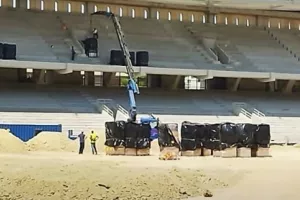 Ξεκίνησε η τοποθέτηση καθισμάτων στην "Αγιά Σοφιά" (βίντεο)