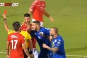 Άγριο... κράξιμο!
