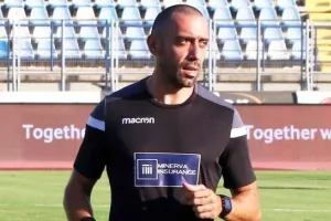 Έβγαλε... κίτρινη στα 19 δευτερόλεπτα (Πάφος-ΑΕΚ)