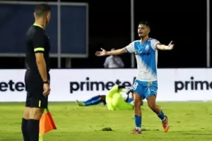 Σπουδαίο ντέρμπι, "μεγάλο" 4Χ3 ο Απόλλωνας! (φώτος)