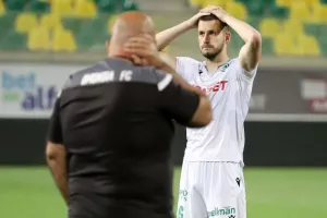 Επιστρέφει, στο γήπεδο που... επέστρεψε! (Φώτος)