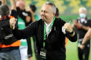 Επιστρέφει, στο γήπεδο που... επέστρεψε! (Φώτος)