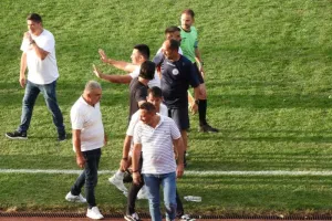Ξύλο σε φιλικό στην Ελλάδα! (φώτος/βίντεο)
