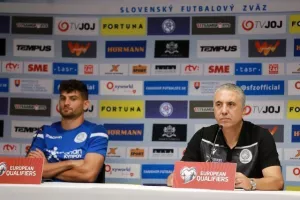 Κωστένογλου: "Βαθμό ή βαθμούς για την ψυχολογία μας" (Δηλώσεις Νικόλα)