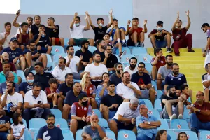 Εκεί... ο κόσμος